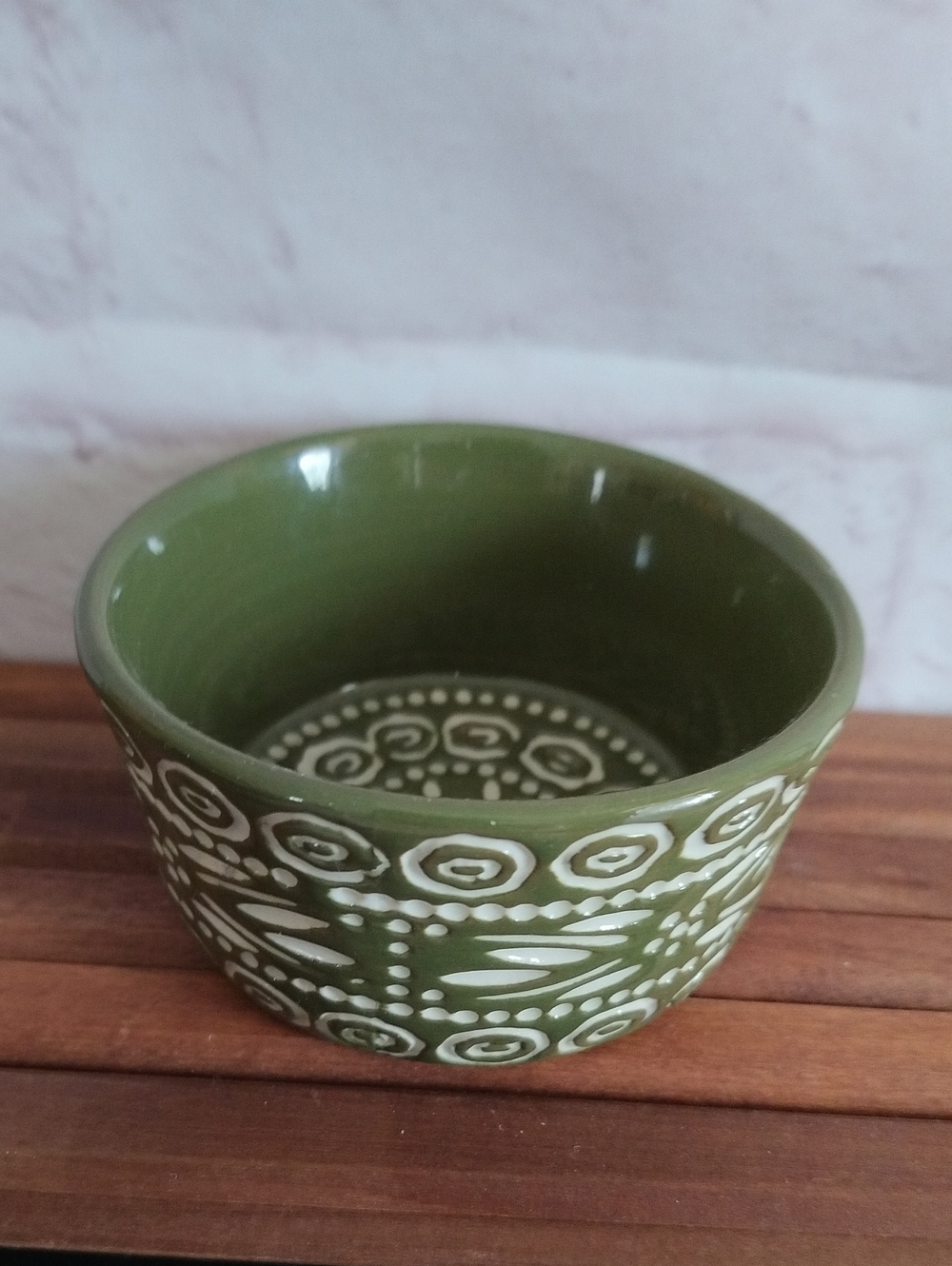 Temp-Tations Olive Green Ceramic Bowl with White Raised Pattern